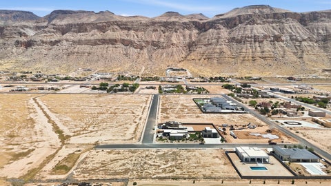 Tiny photo for 1297 W 4300 S, Hurricane, UT 84737 (MLS # 26-273385)