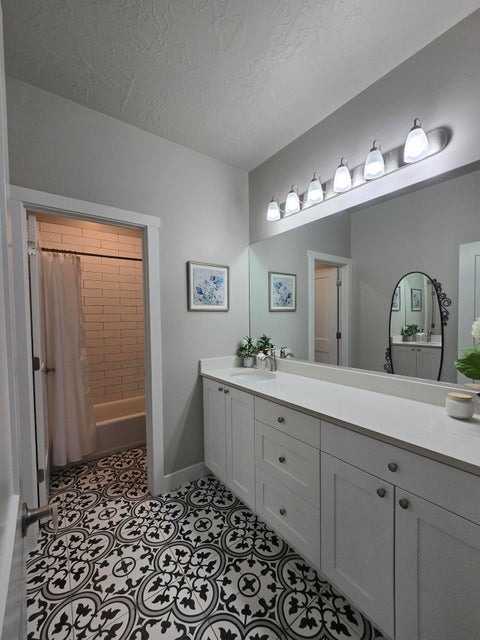Tiny photo for 1663 E Talus Way, Saint George, UT 84790 (MLS # 26-276771)