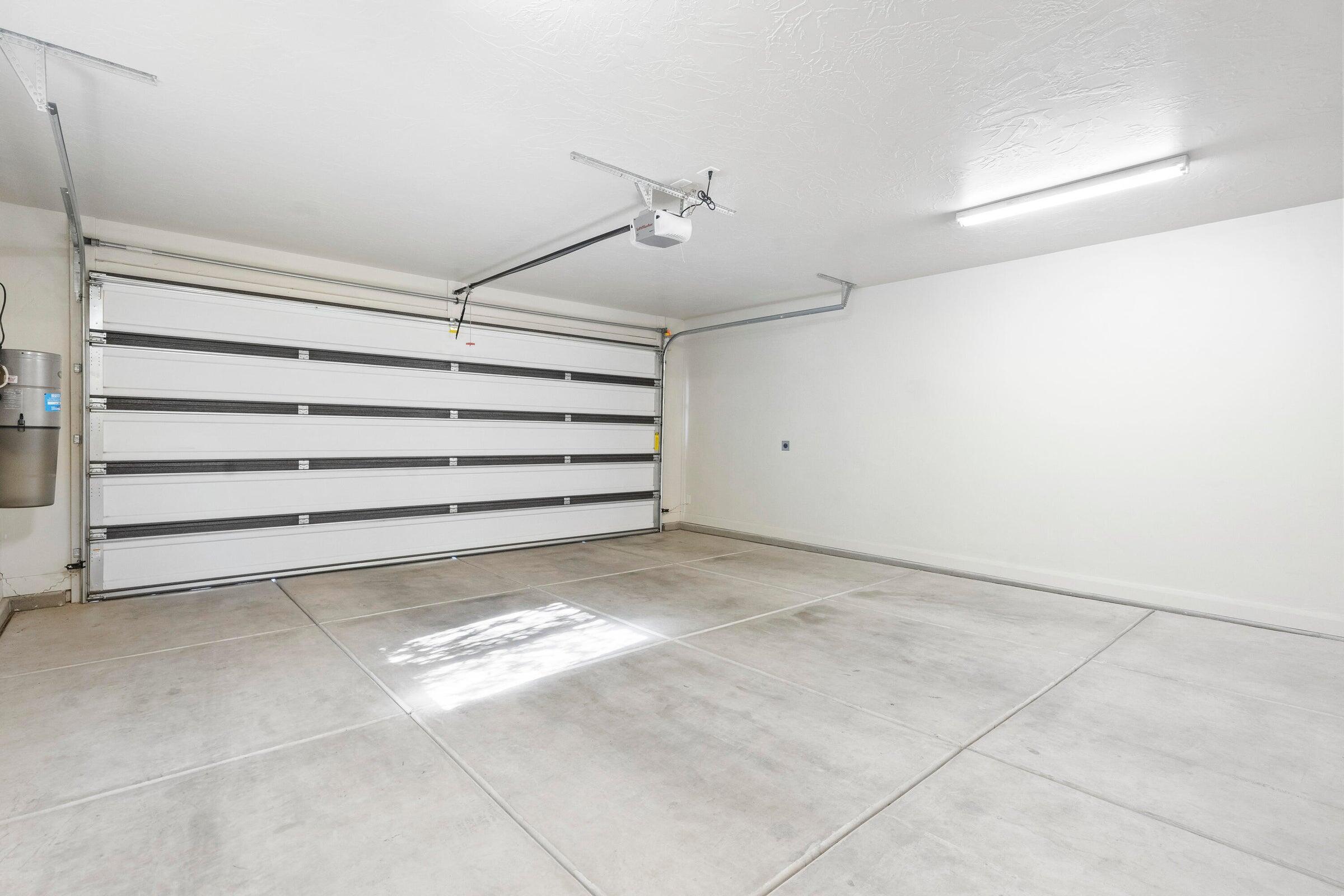 KACHINA SPRINGS EAST - Residential