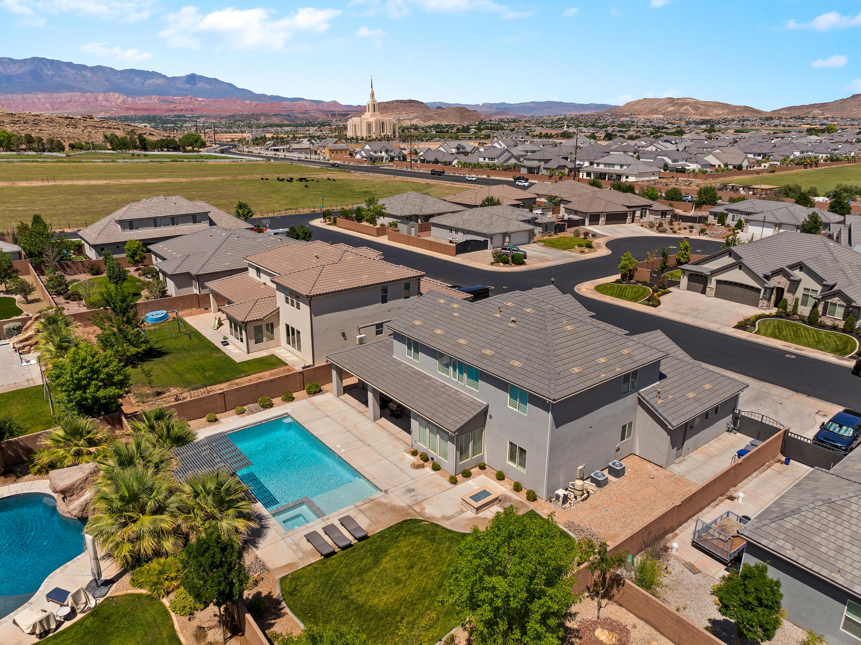 SAGE MEADOWS - Residential