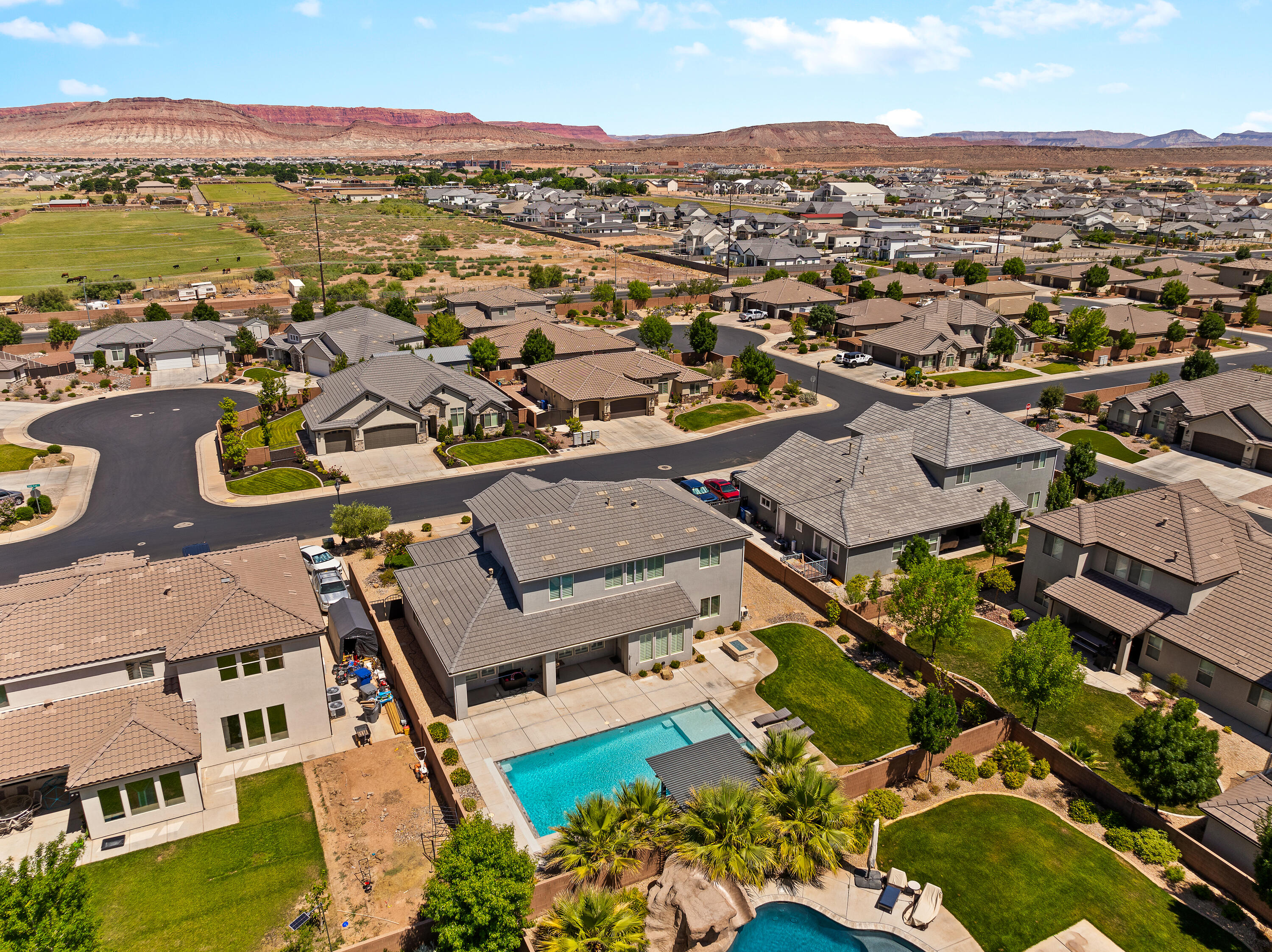 SAGE MEADOWS - Residential