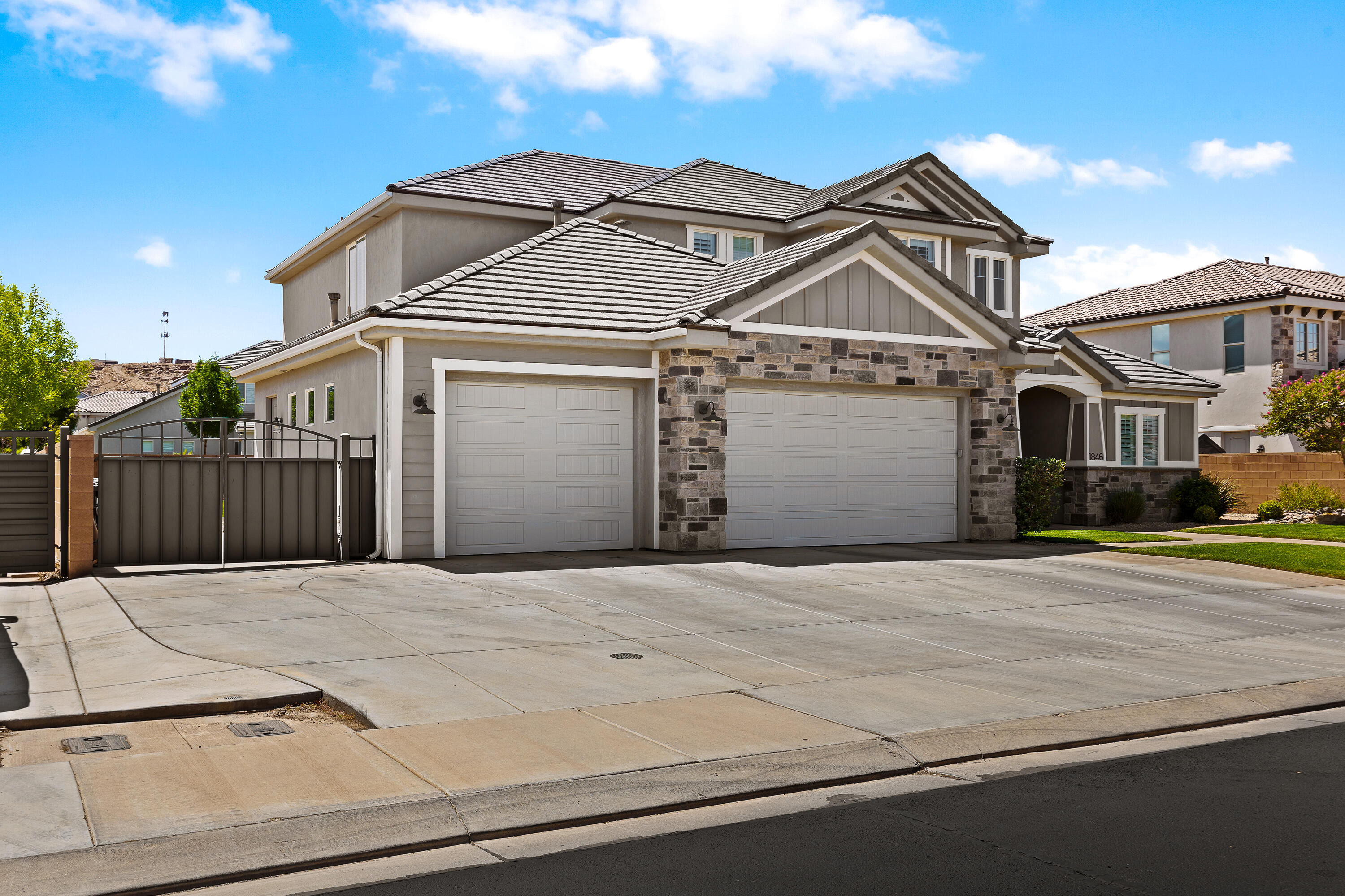 SAGE MEADOWS - Residential