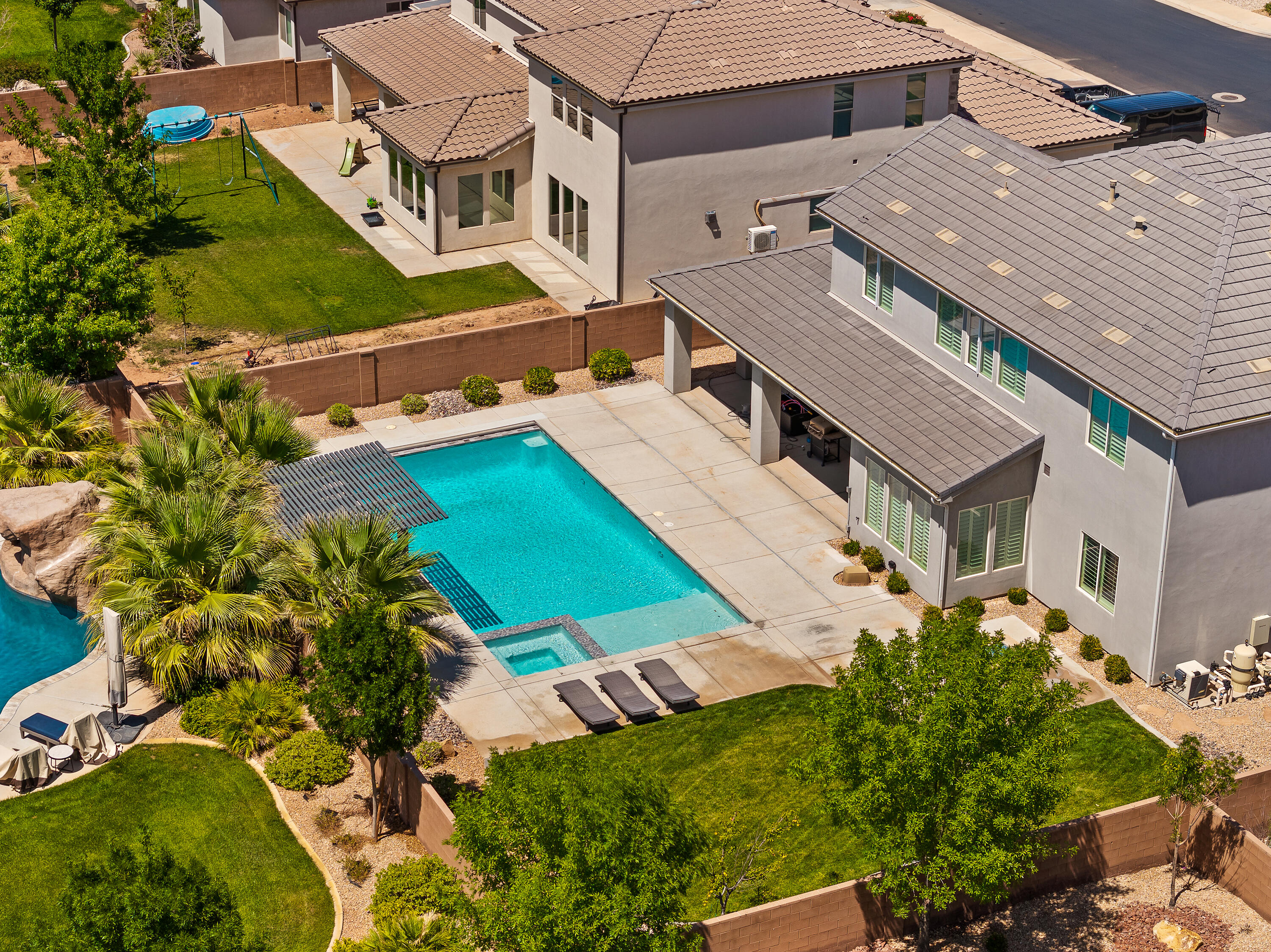 SAGE MEADOWS - Residential