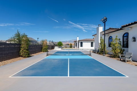 Tiny photo for 2844 S 240 W, Washington, UT 84780 (MLS # 26-276040)