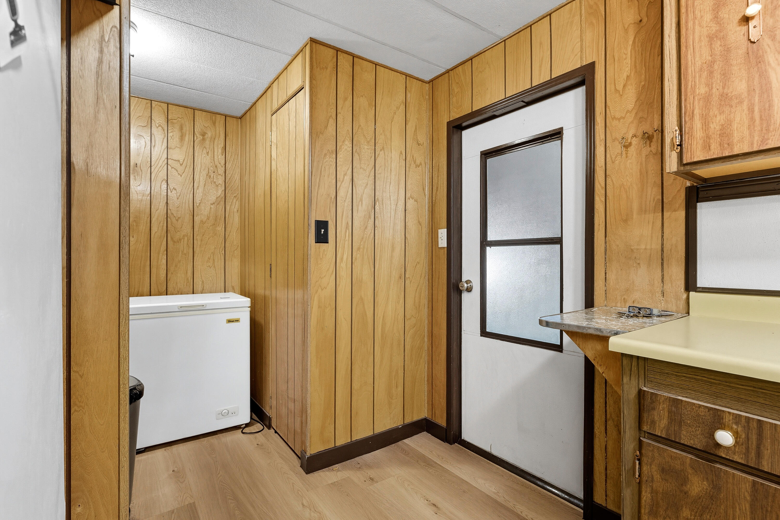 ORAL D & MINNIE E STOWELL - Residential