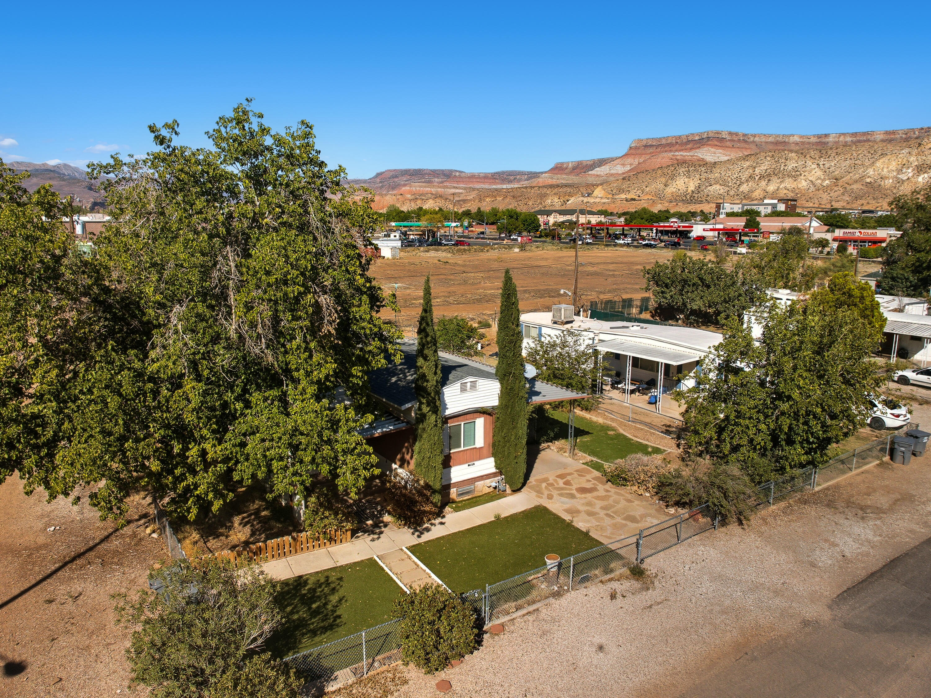 ORAL D & MINNIE E STOWELL - Residential