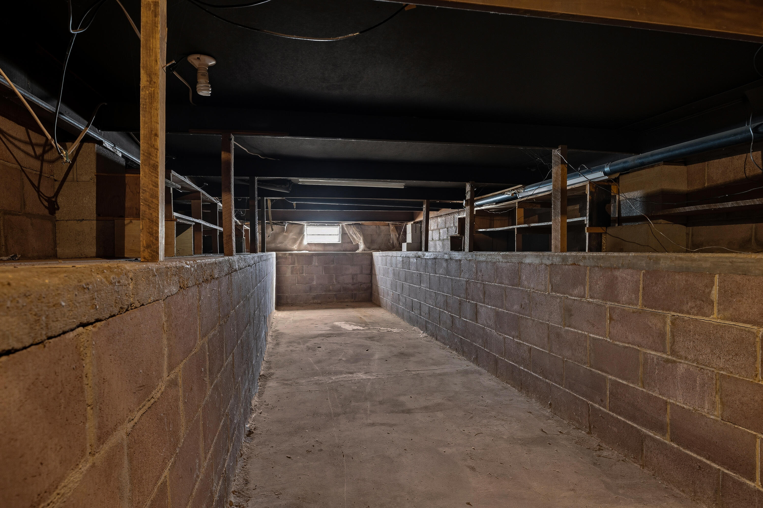 ORAL D & MINNIE E STOWELL - Residential