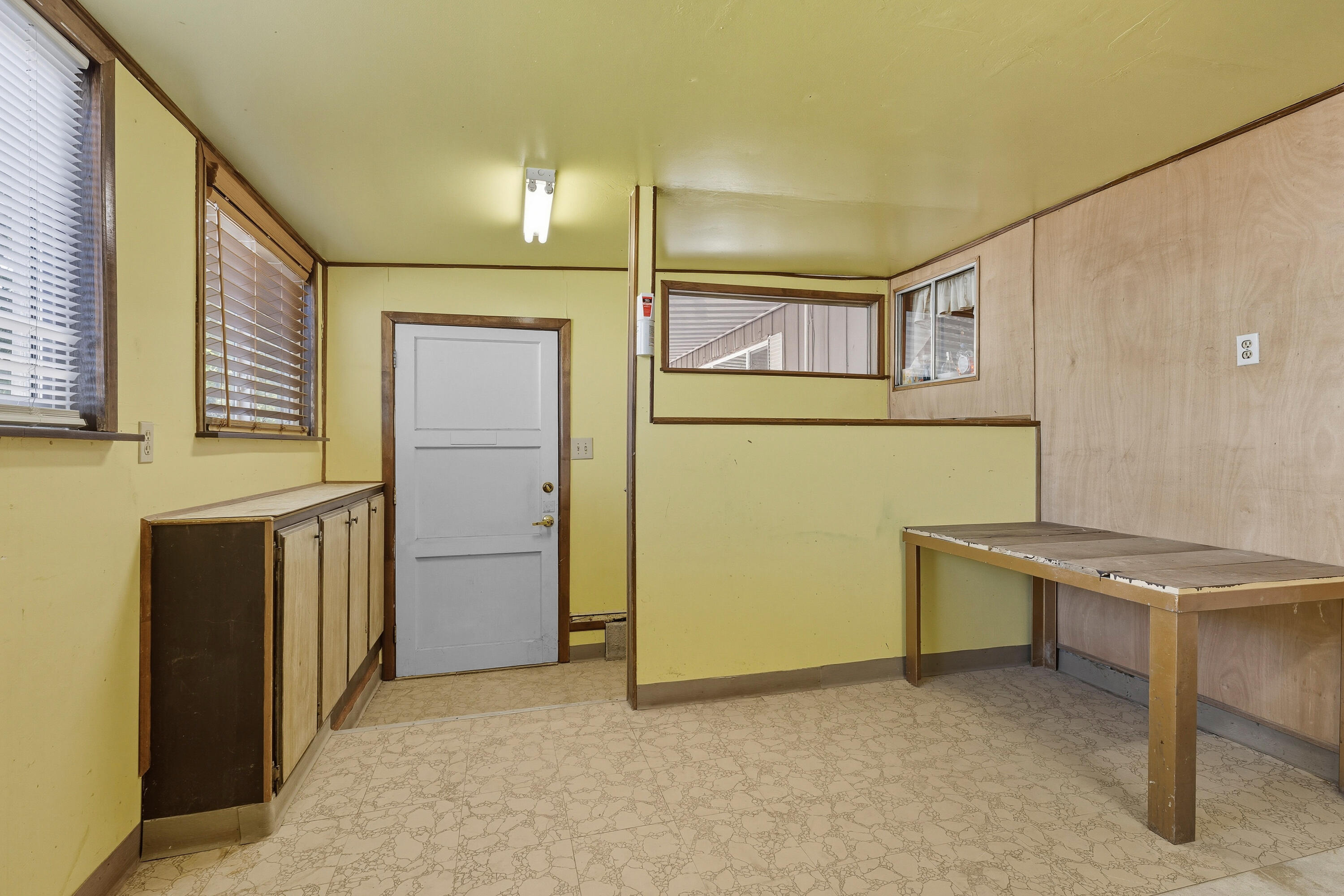 ORAL D & MINNIE E STOWELL - Residential