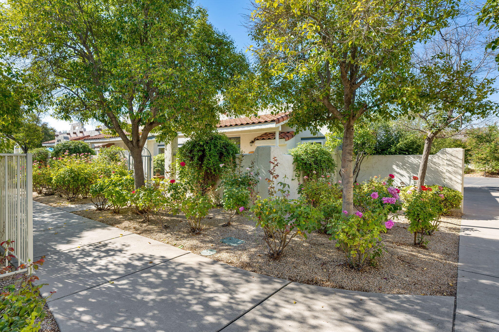 AMIRA AT GREEN VALLEY - Residential