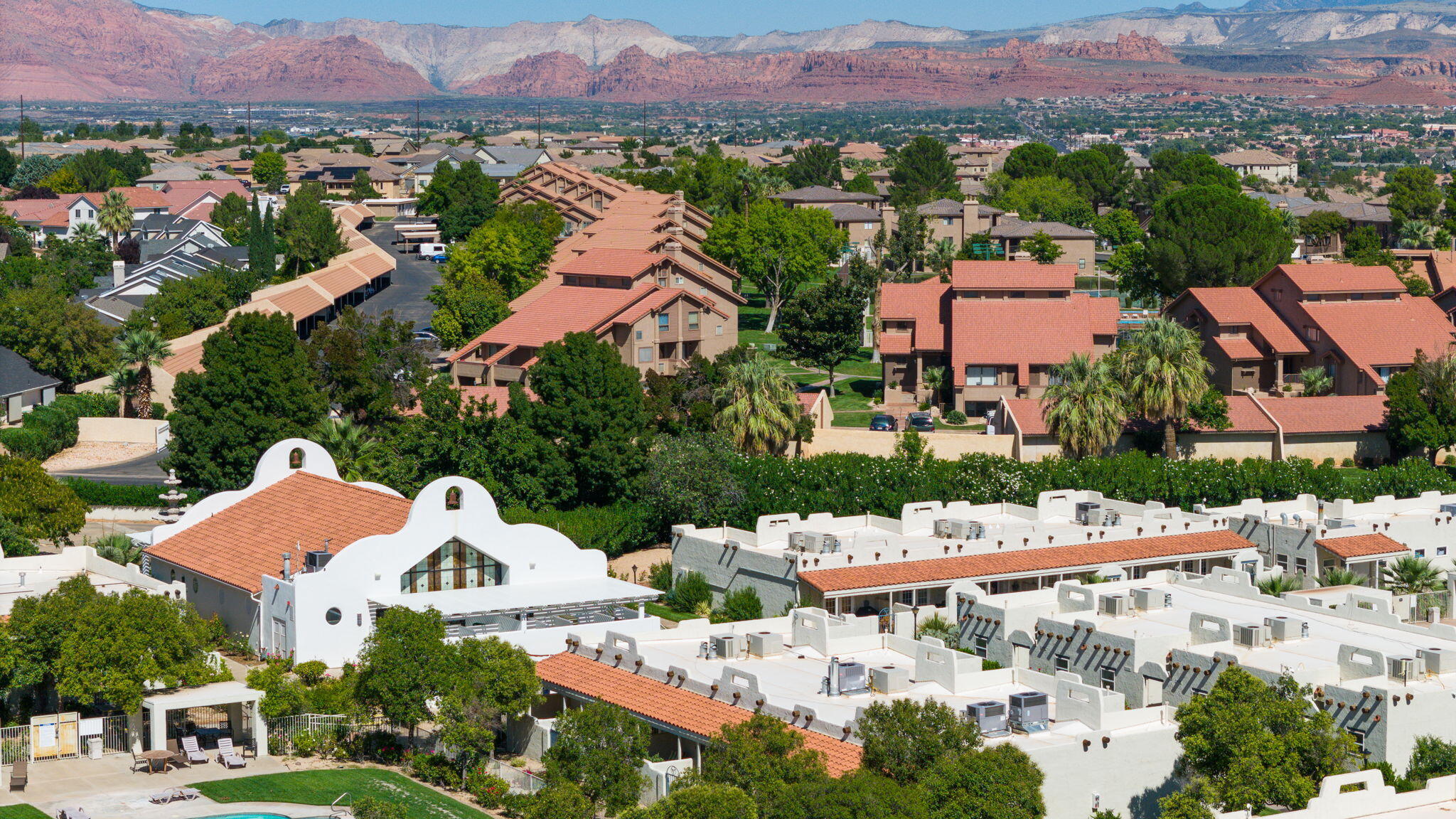 AMIRA AT GREEN VALLEY - Residential