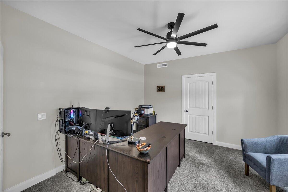 BRIDLE GATE ESTATES - Residential