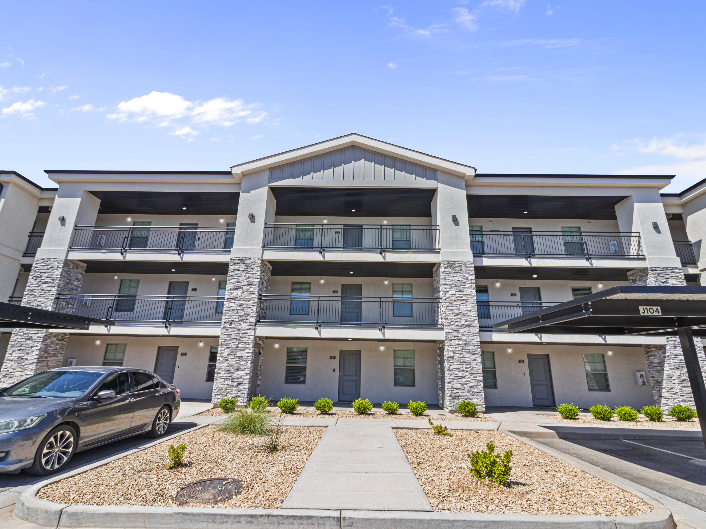 LONE ROCK CONDOS - Residential