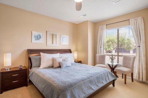 Tiny photo for 1587 W WHITESTONE DR, Saint George, UT 84790 (MLS # 26-273646)