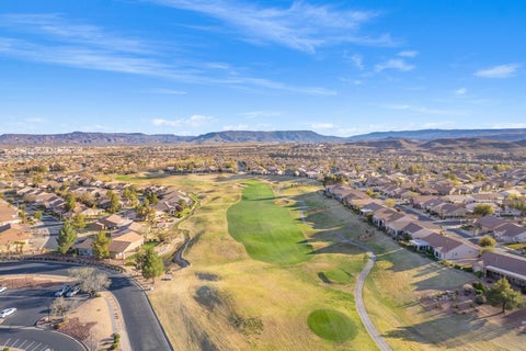 Tiny photo for 1587 W WHITESTONE DR, Saint George, UT 84790 (MLS # 26-273646)