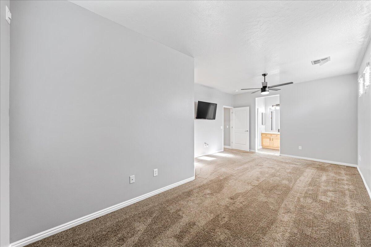 HIGHLAND PARK AT THE CORAL CANYON - Residential