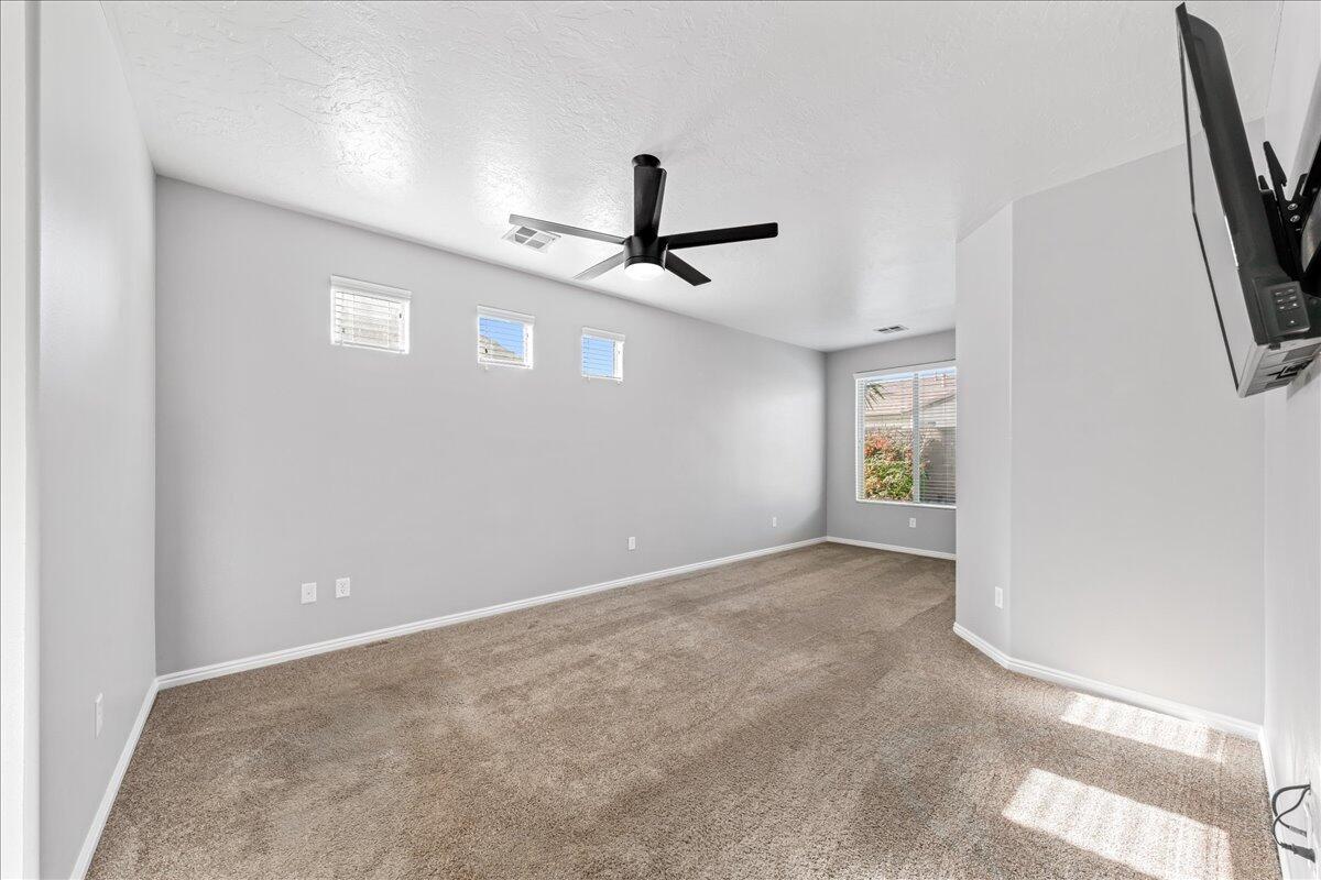 HIGHLAND PARK AT THE CORAL CANYON - Residential