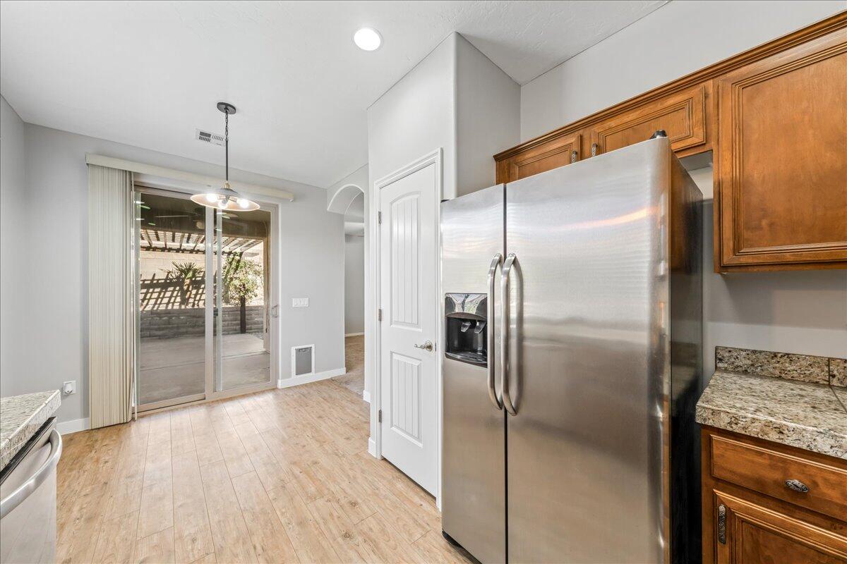 HIGHLAND PARK AT THE CORAL CANYON - Residential