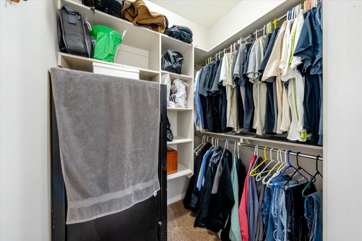 HIGHLAND PARK AT THE CORAL CANYON - Residential