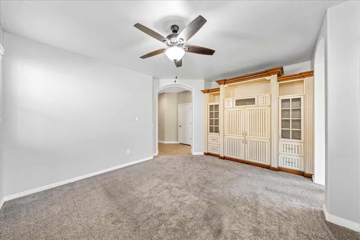 HIGHLAND PARK AT THE CORAL CANYON - Residential