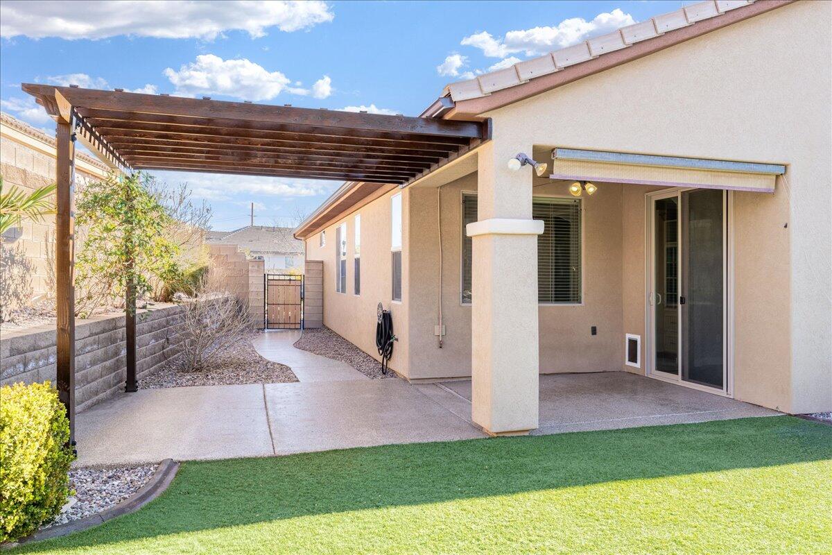 HIGHLAND PARK AT THE CORAL CANYON - Residential