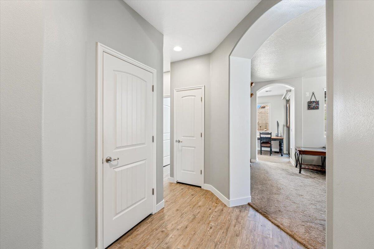 HIGHLAND PARK AT THE CORAL CANYON - Residential