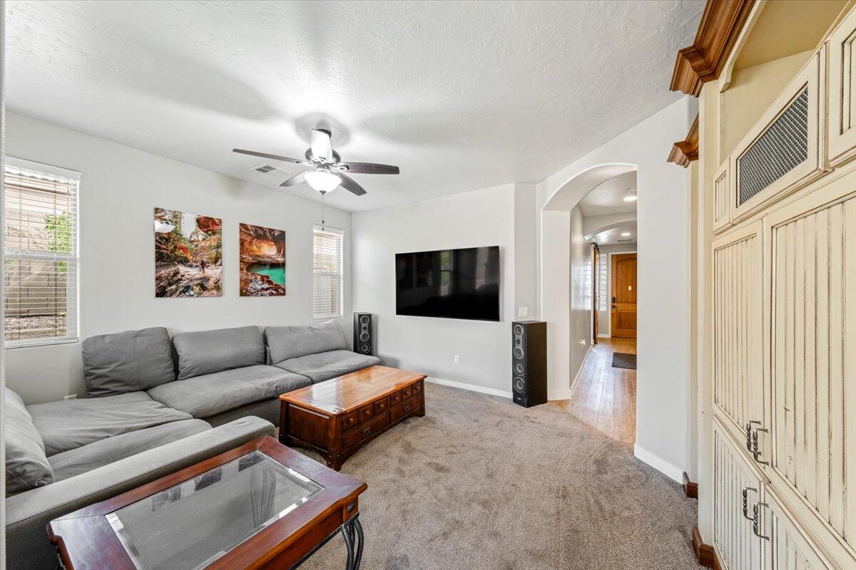 HIGHLAND PARK AT THE CORAL CANYON - Residential