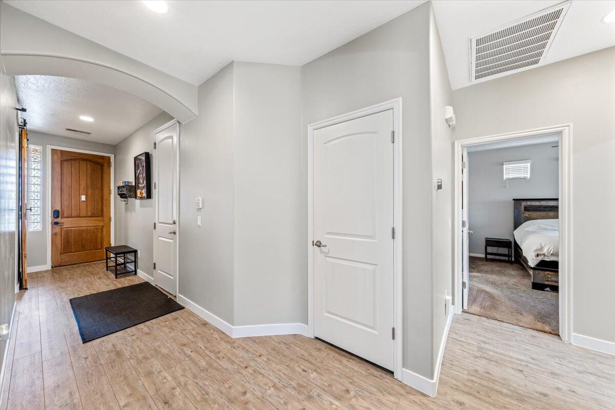 HIGHLAND PARK AT THE CORAL CANYON - Residential