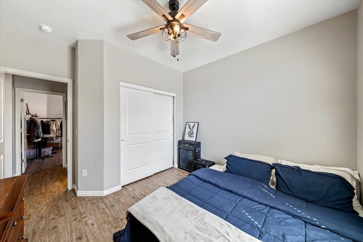 HIGHLAND PARK AT THE CORAL CANYON - Residential