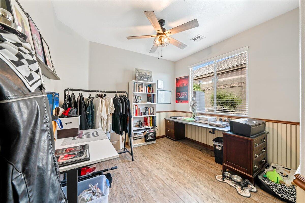 HIGHLAND PARK AT THE CORAL CANYON - Residential