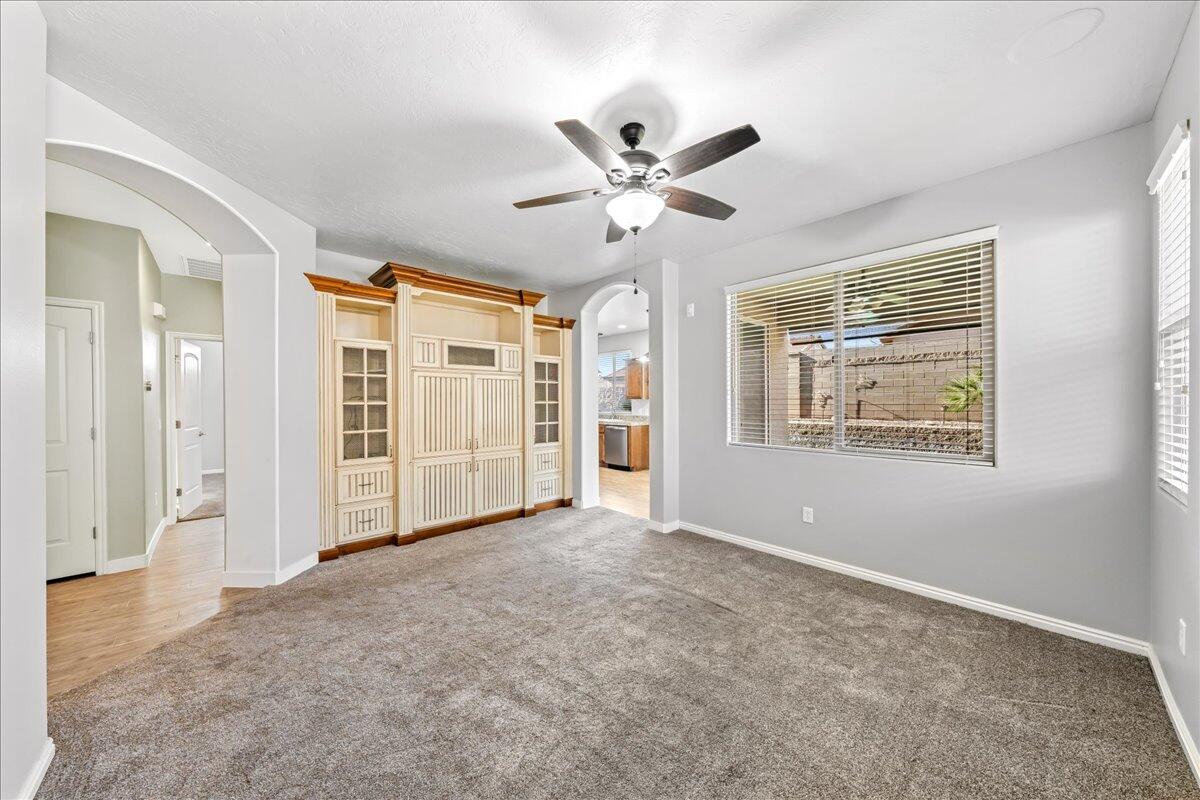 HIGHLAND PARK AT THE CORAL CANYON - Residential