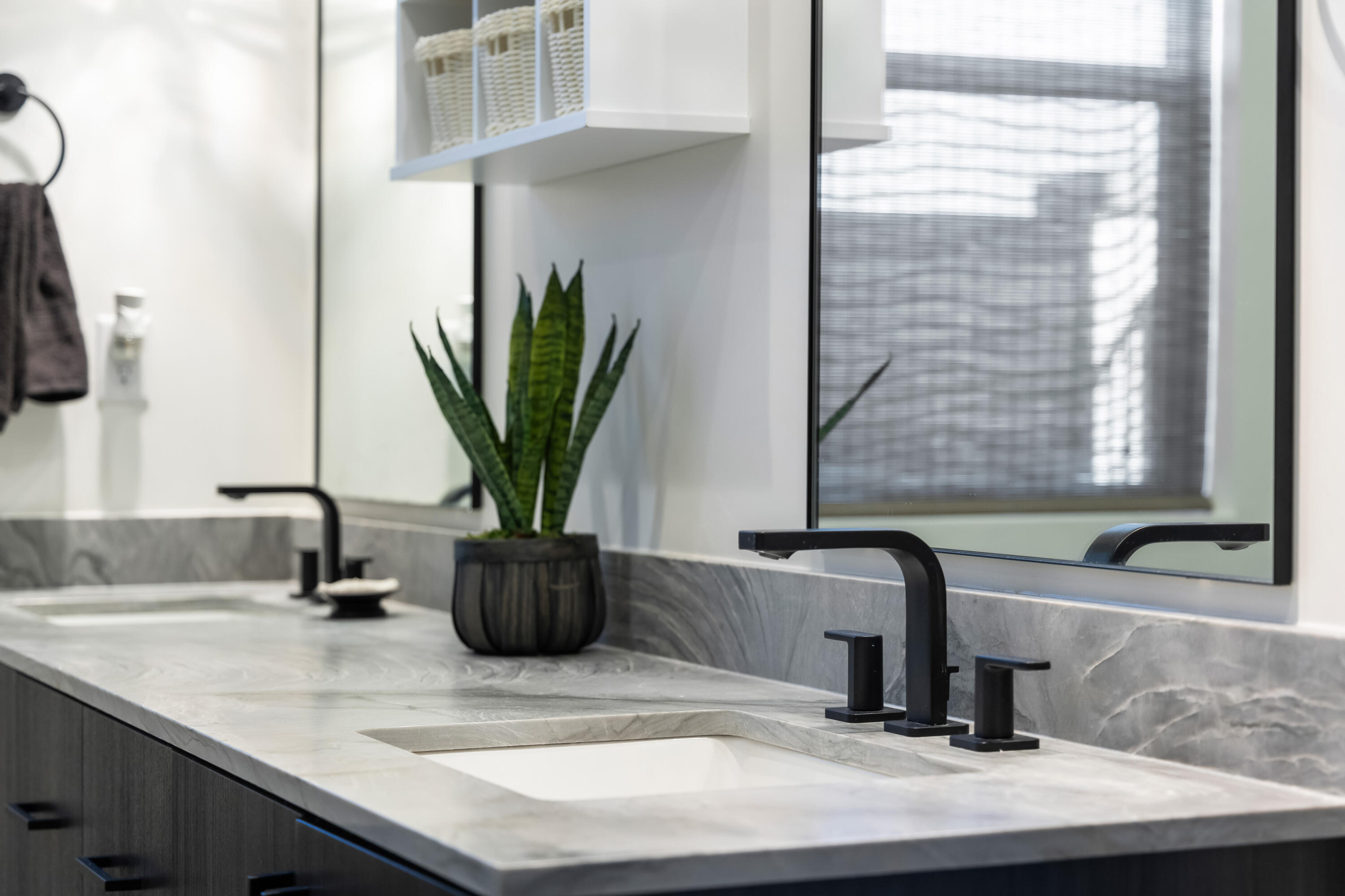 REGENCY AT DESERT COLOR - Residential