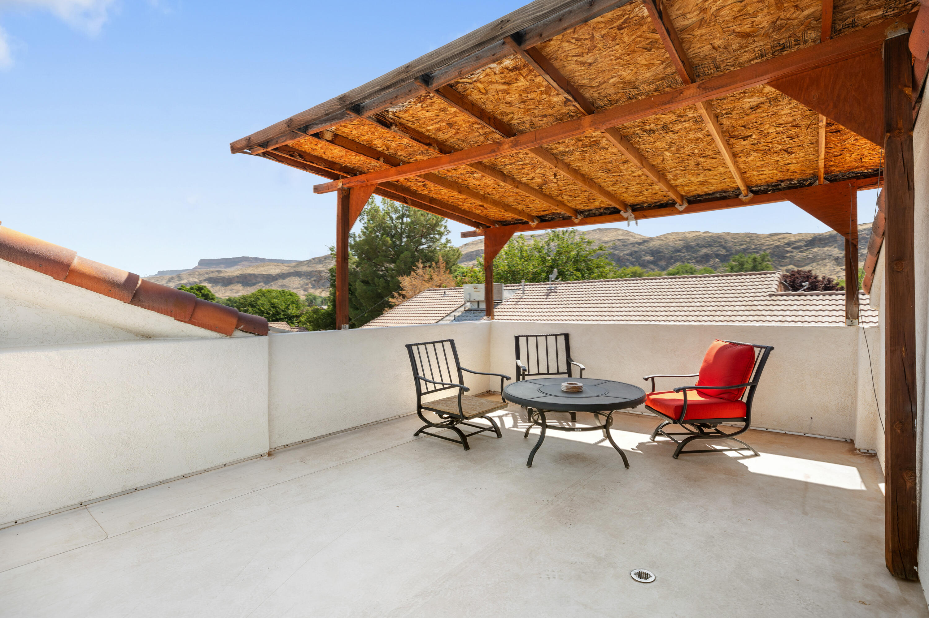 PHEASANT GLEN - Residential