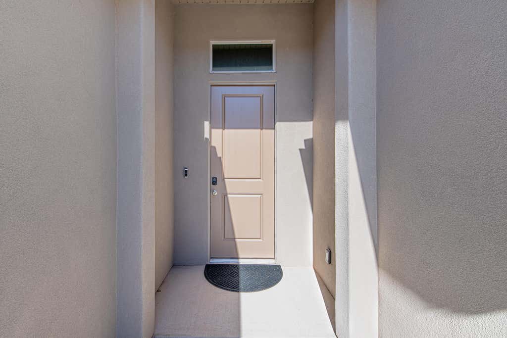 Photo of 1005 N 20 W, La Verkin, UT 84745 (MLS # 26-275344)