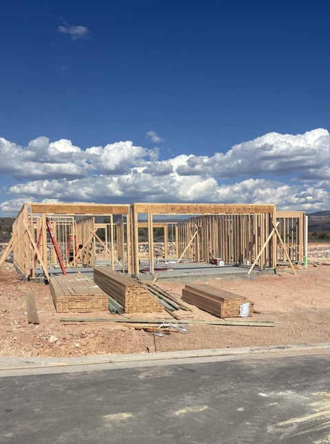 Tiny photo for 594 N Silver Cliffs DR, Leeds, UT 84746 (MLS # 26-277034)