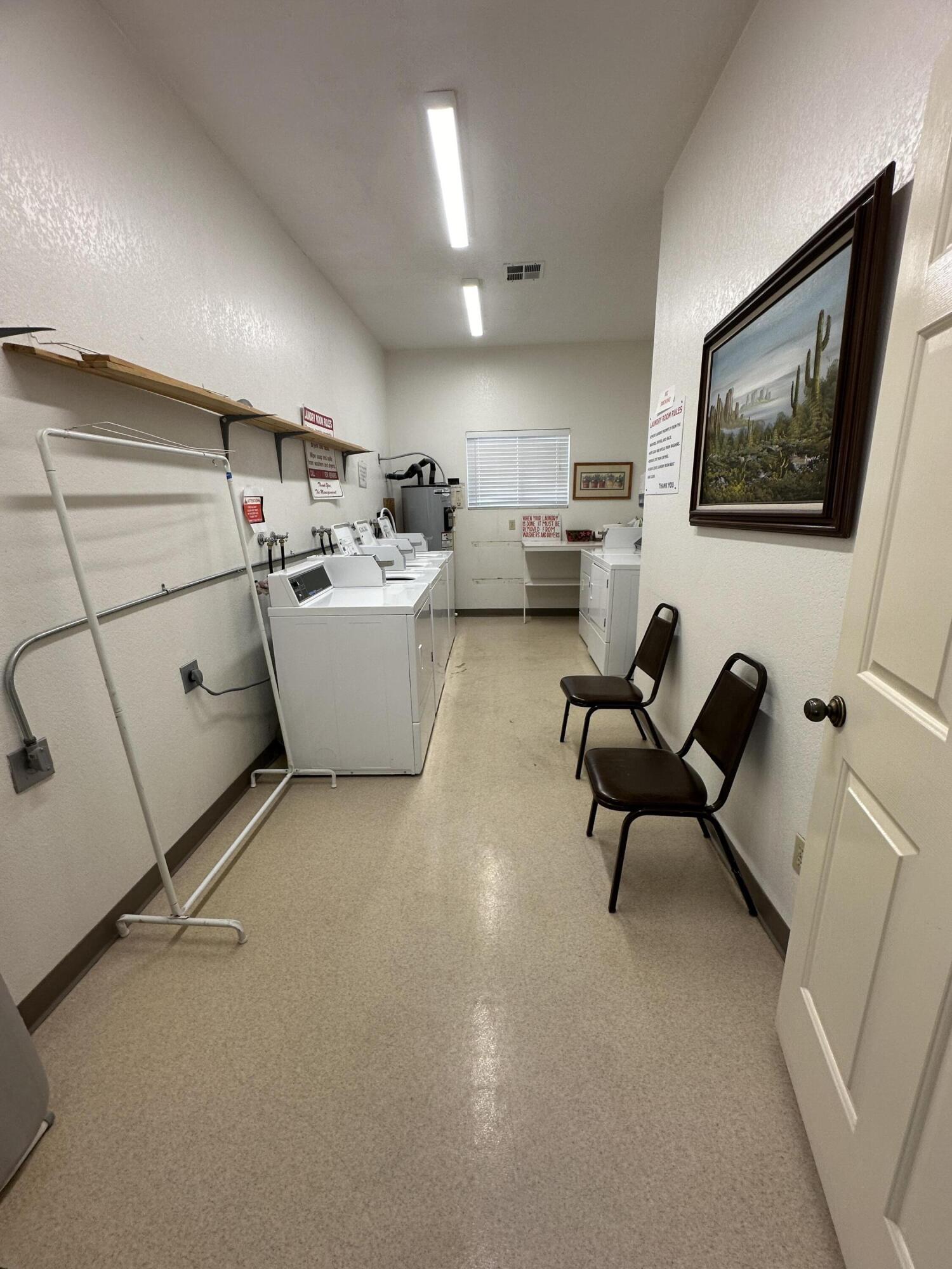 DIXIE DOWNS RV RESORT - Residential