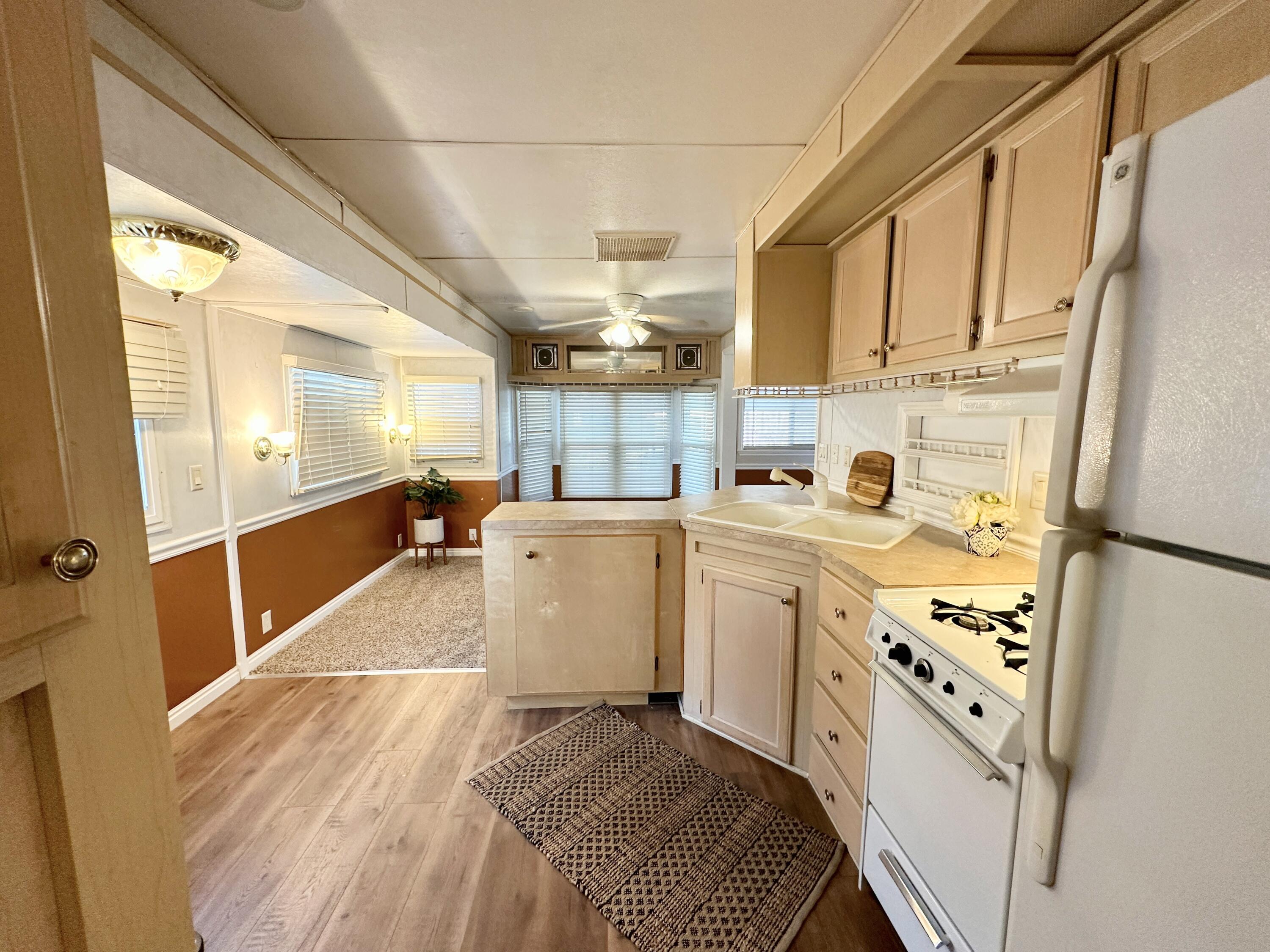 DIXIE DOWNS RV RESORT - Residential