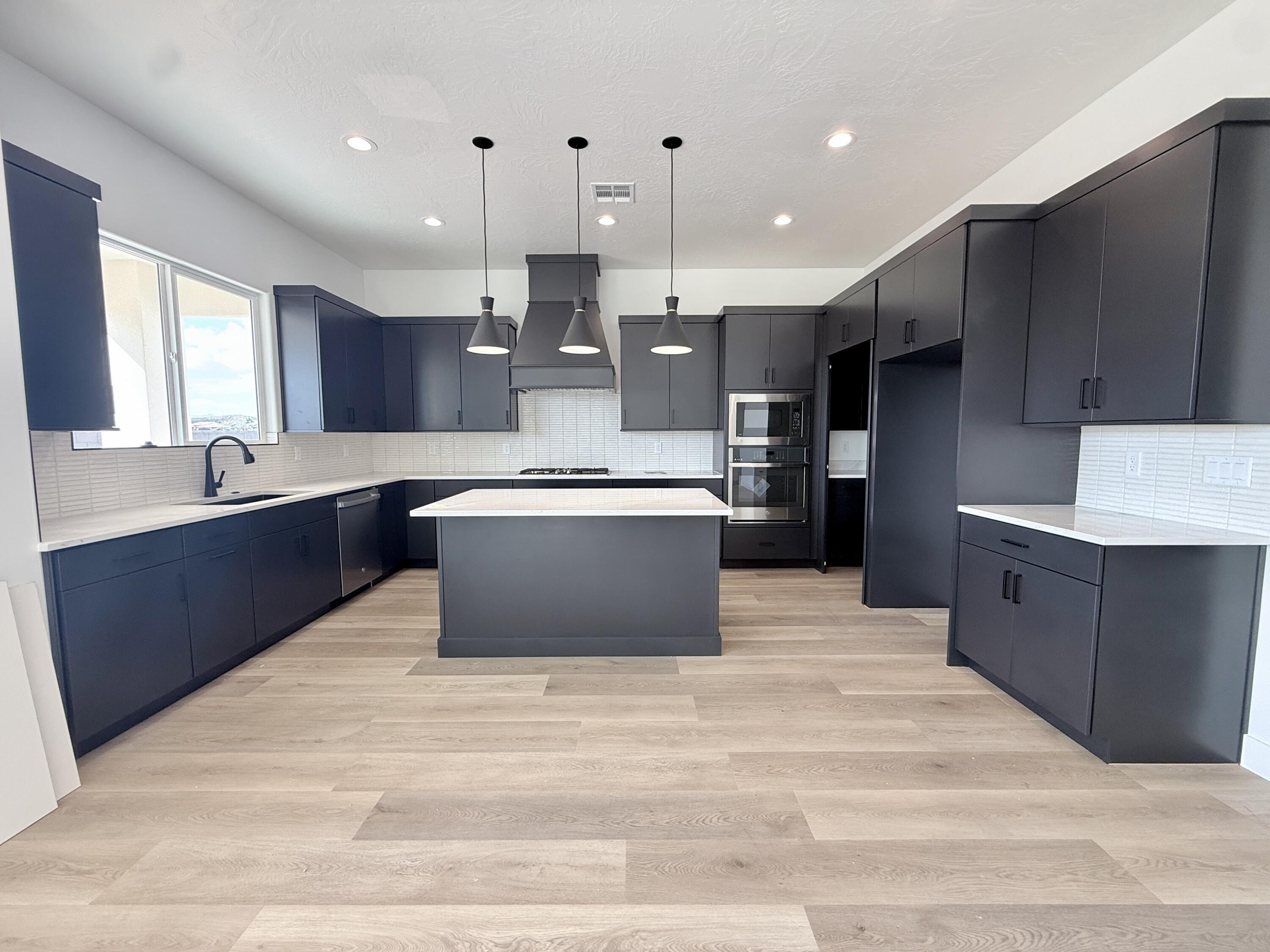 SUNIVA - Residential