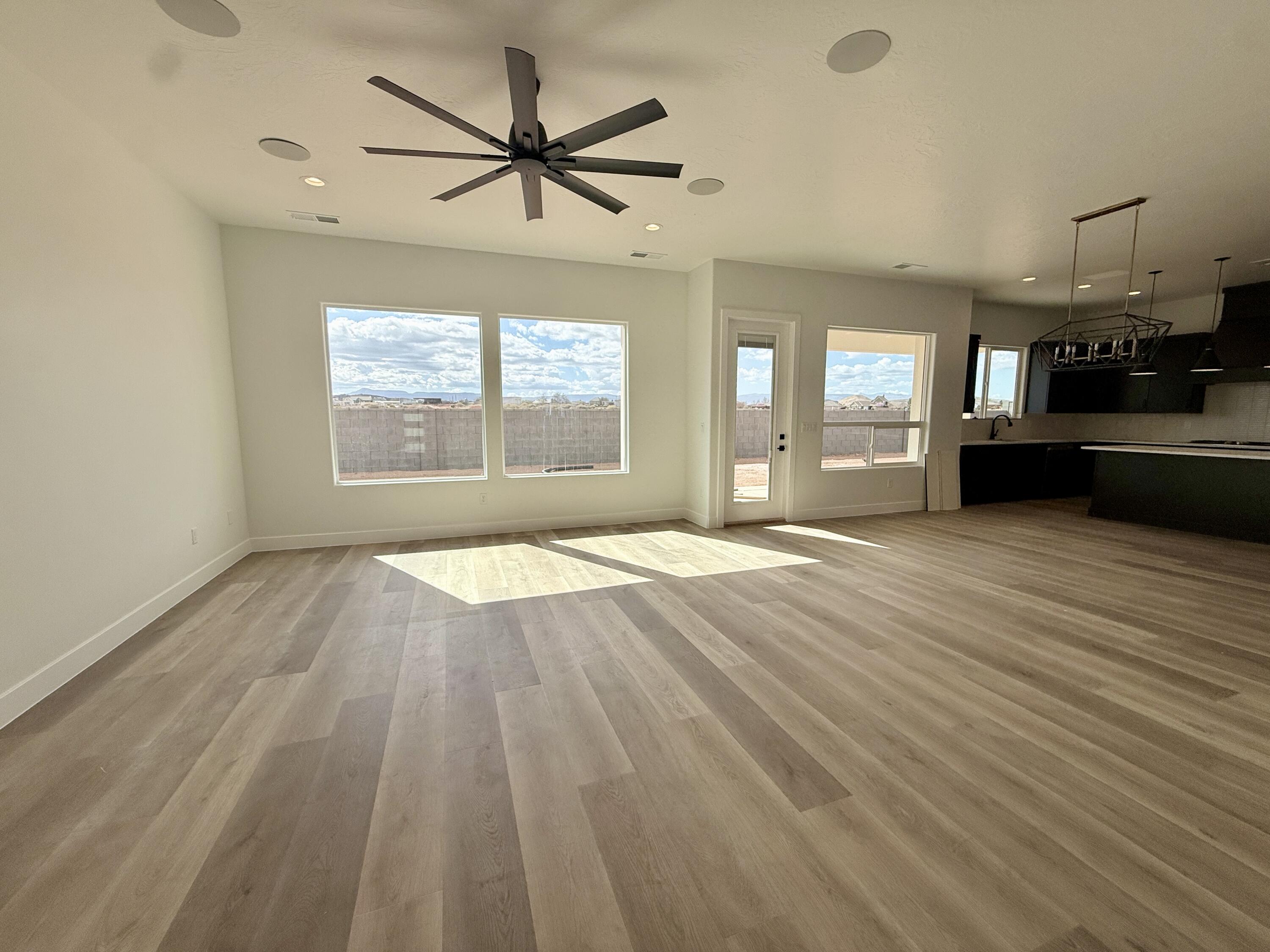 SUNIVA - Residential