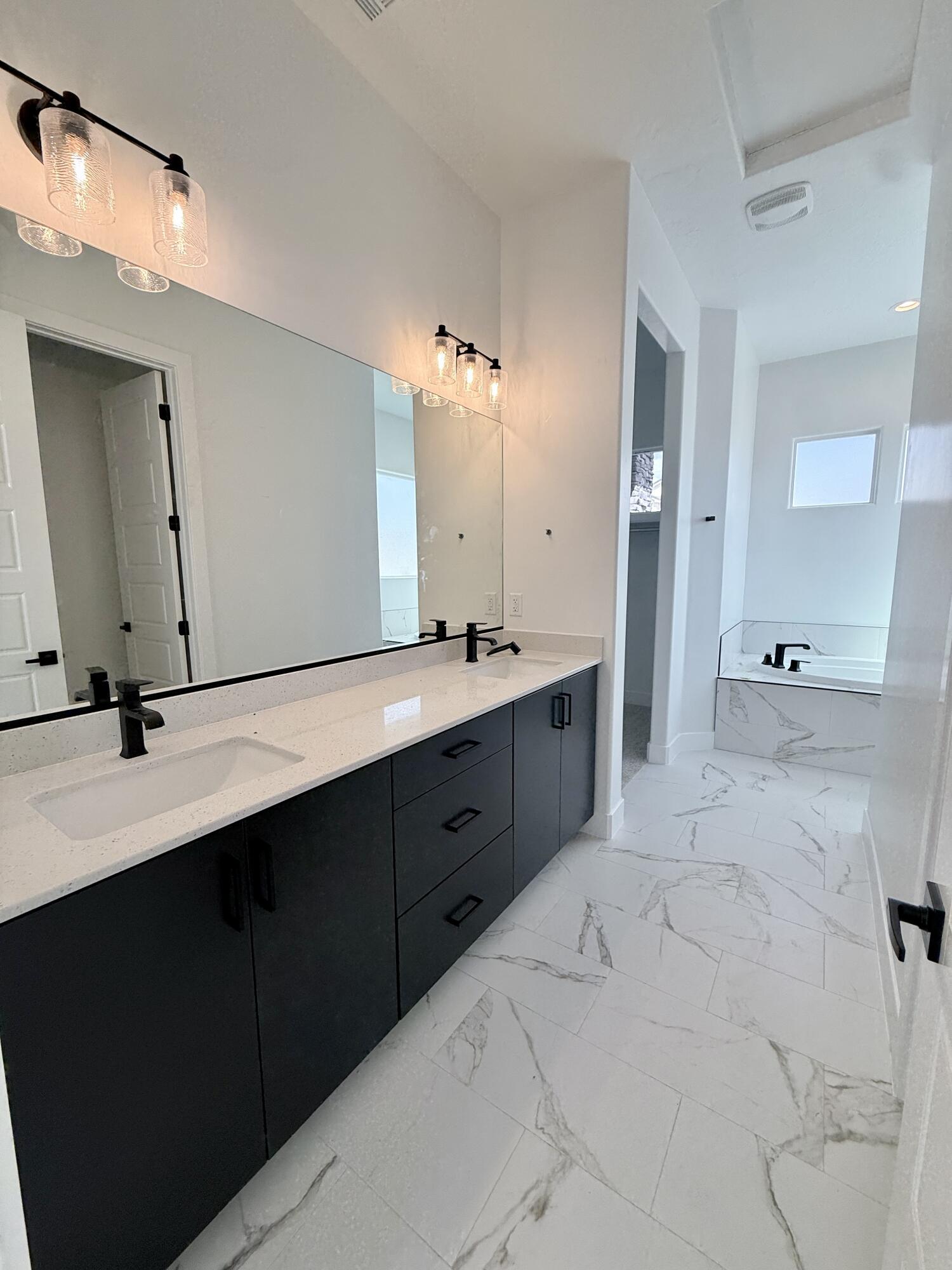 SUNIVA - Residential