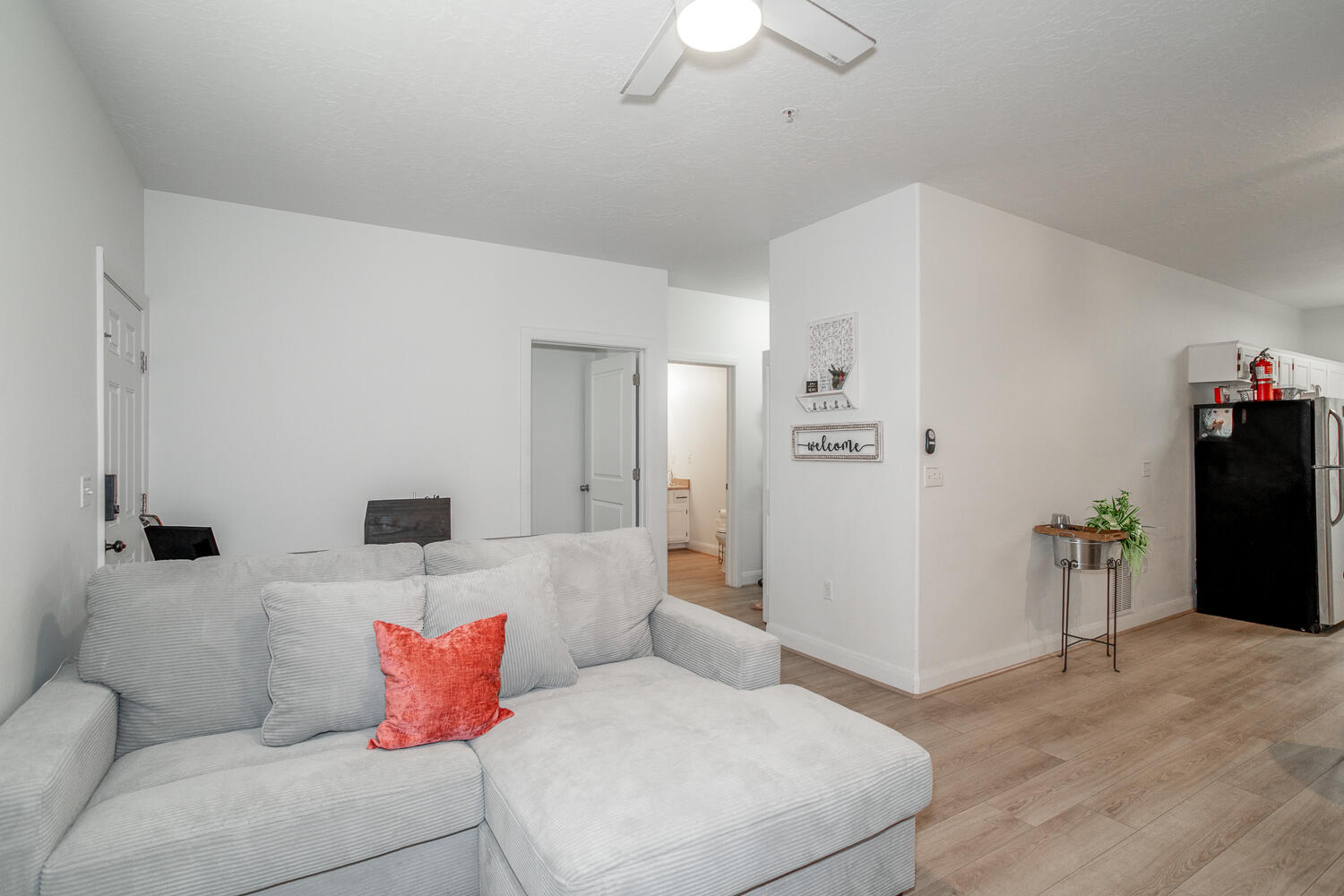 LA VENITA CONDOS - Residential