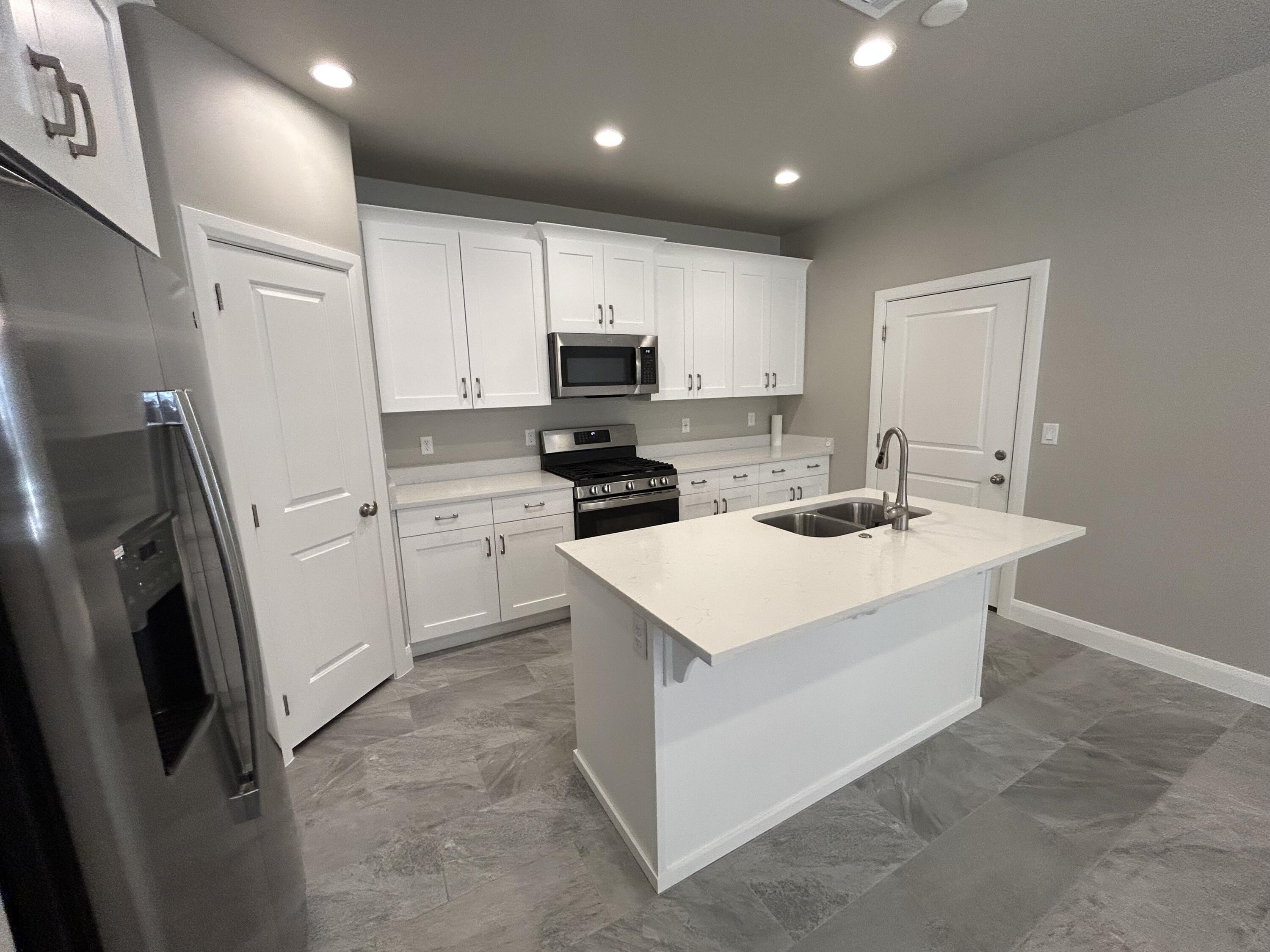 VILLA HIGHLANDS AT HIDDEN VALLEY - Residential