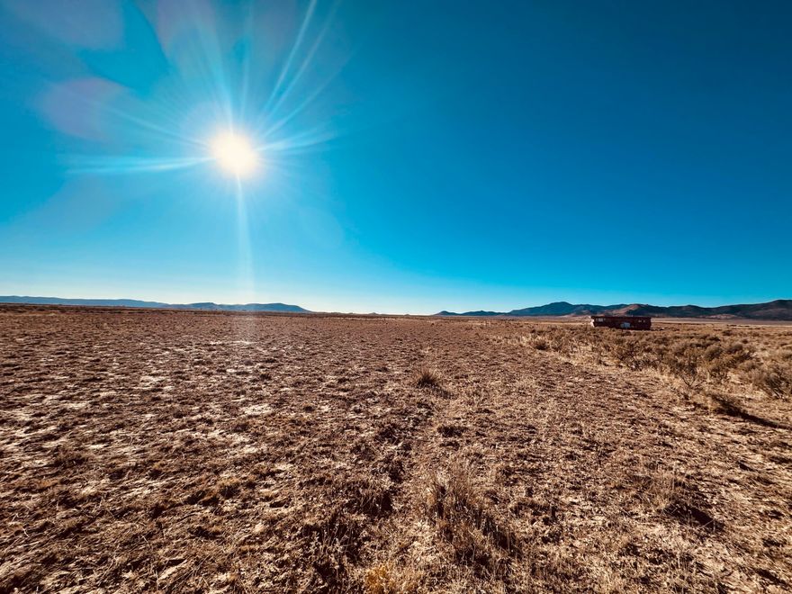 1.09-acre lot in Beryl with dirt road access, perfect for camping, homesteading, or an investment property. Quiet location with wide-open spaces and great views. A peaceful retreat with endless potential. Other lots for sale from same owner available close by (Lots 2953, 2954, 2810, 2789, and 2788).

Google Maps: https://maps.app.goo.gl/EvsTCbUdaMv54W2S6