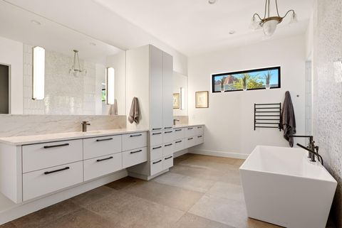 Tiny photo for 821 RED WASH CIR, Ivins, UT 84738 (MLS # 26-271833)