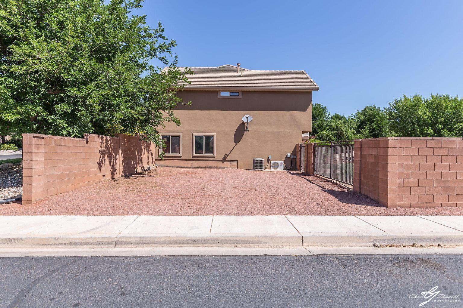 RED BUTTE - Residential