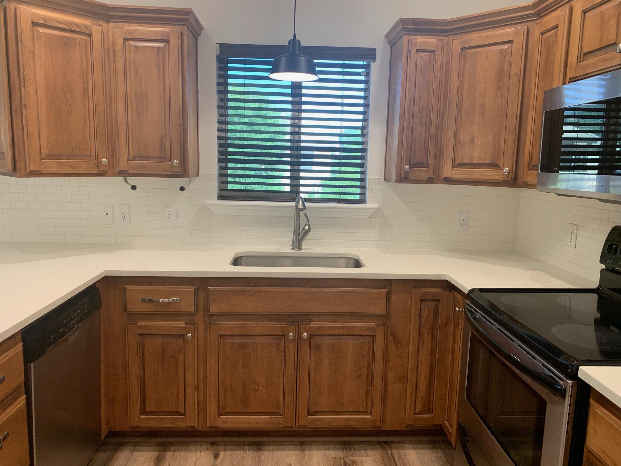 RED BUTTE - Residential