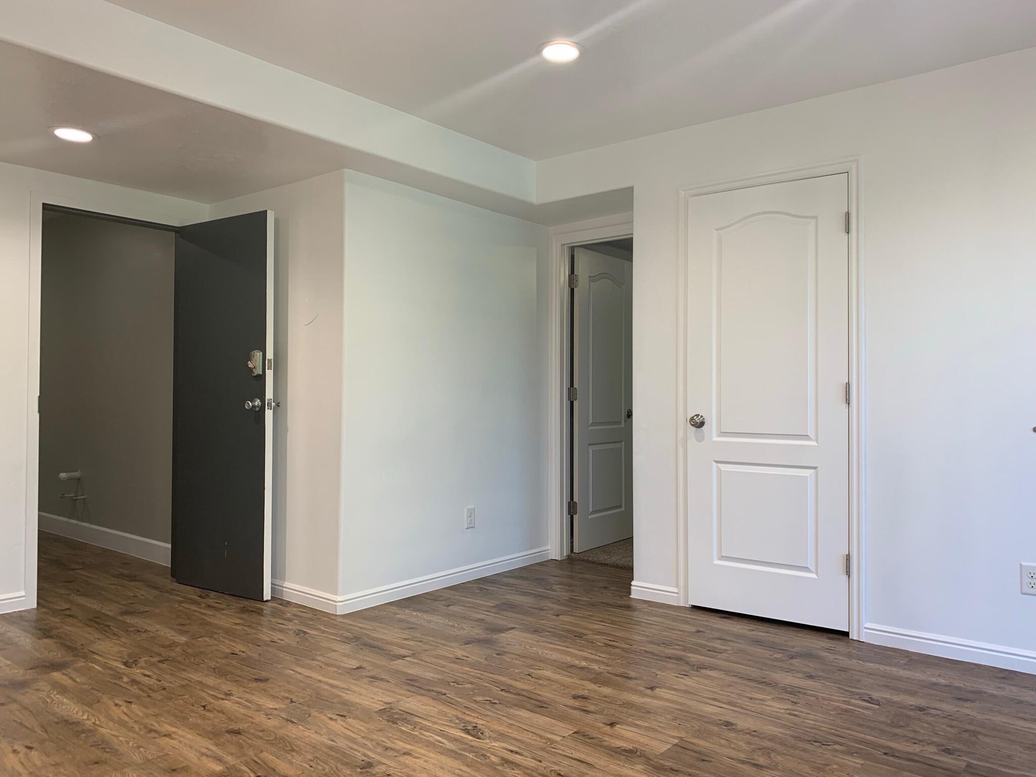 RED BUTTE - Residential