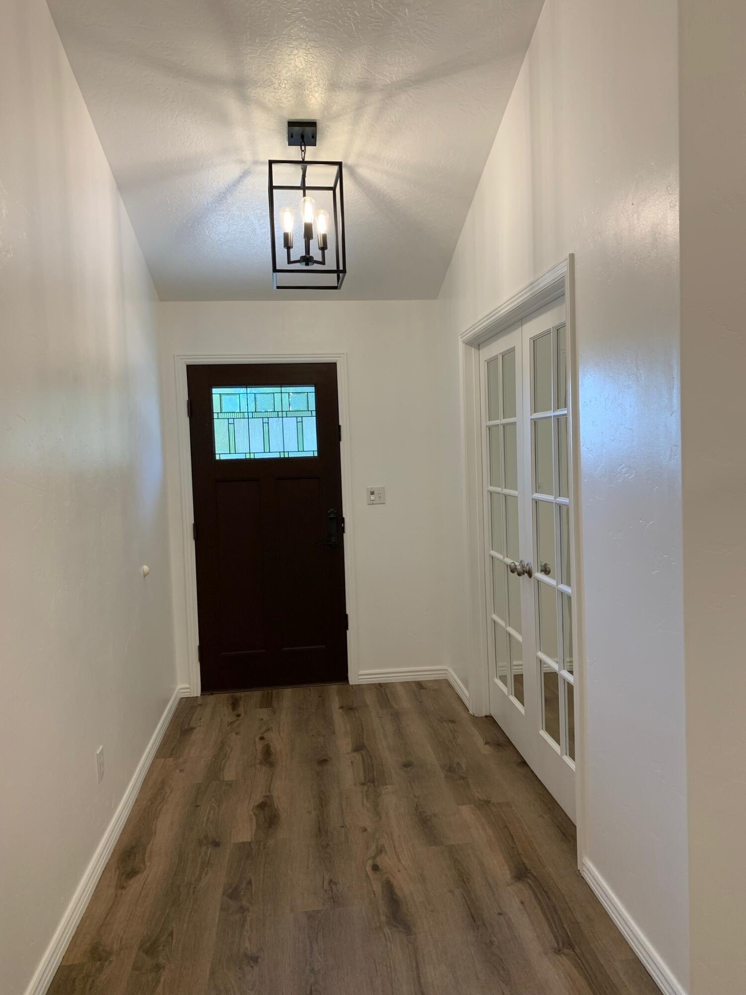 RED BUTTE - Residential