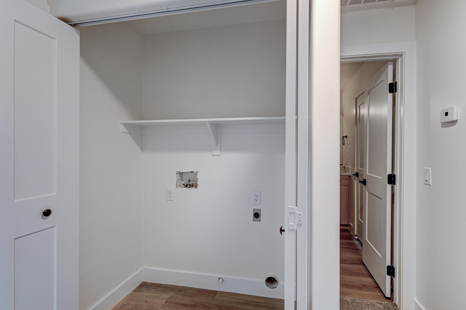 COVE CREEK TOWNHOMES - Residential