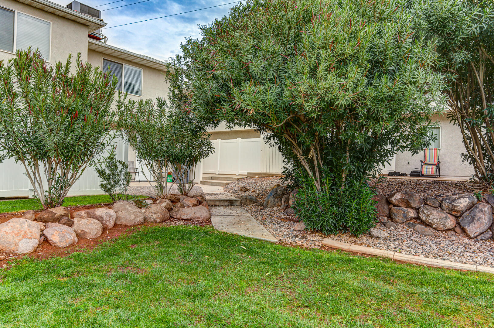 COVE CREEK TOWNHOMES - Residential