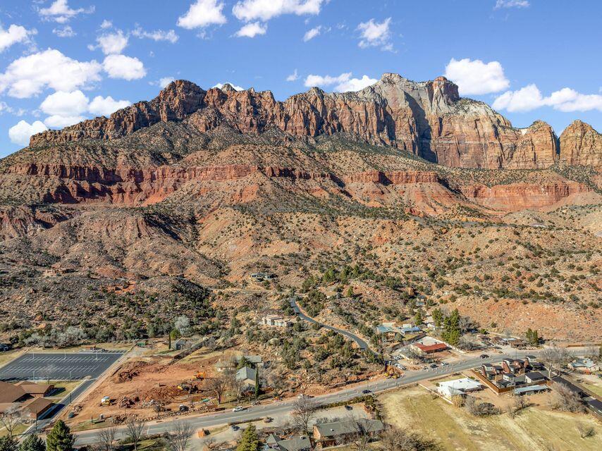 SPRINGDALE TOWNSITE - Land